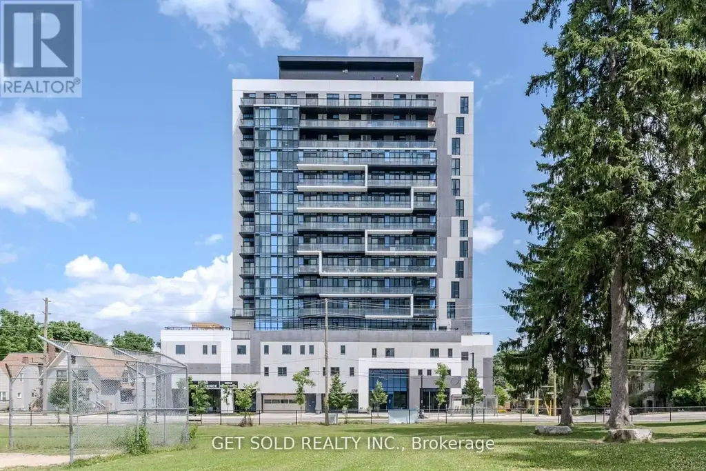 1105 - 128 King Street N, Waterloo